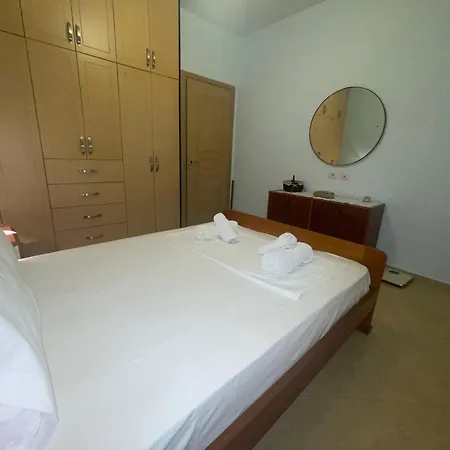 Miranda'S Apartments & Rooms-3